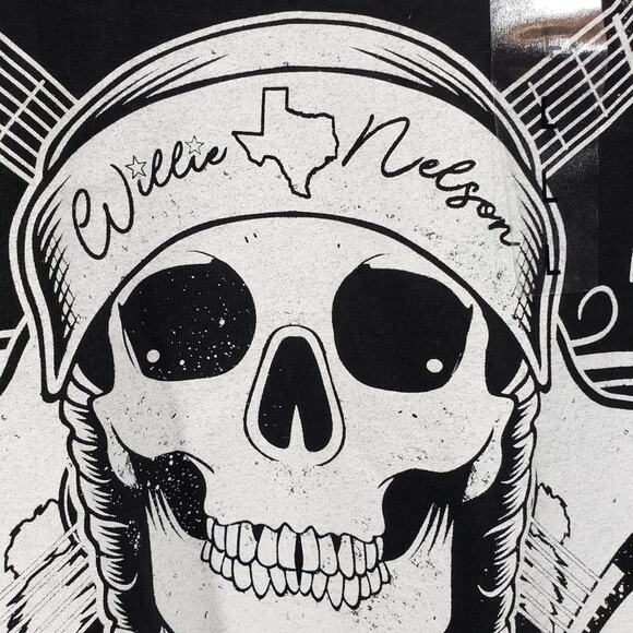 Willie Nelson born for trouble skull guitar graphic t-shirt NWT men's size small - Picture 7 of 8
